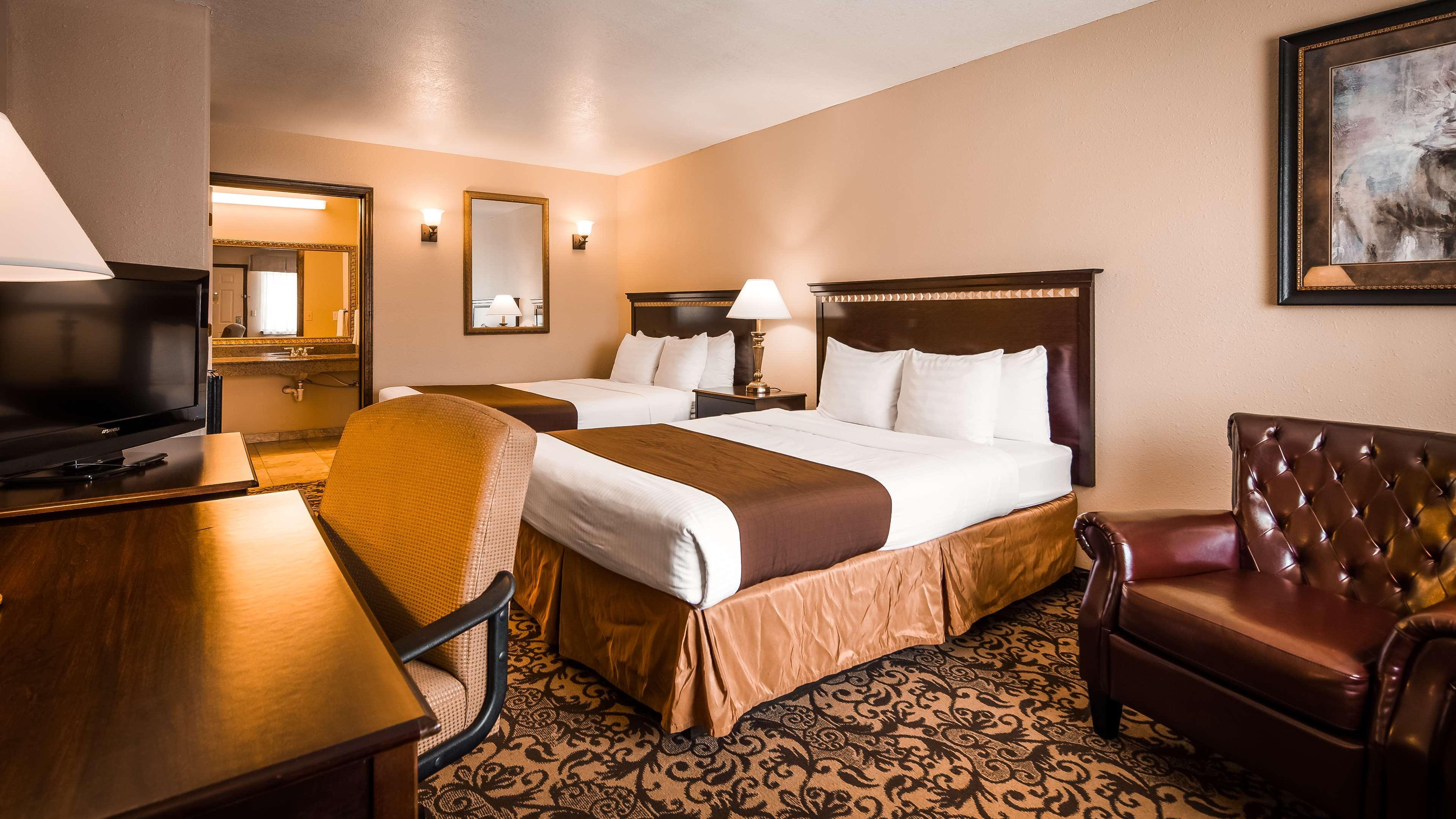 Best Western George West Executive Inn Dış mekan fotoğraf