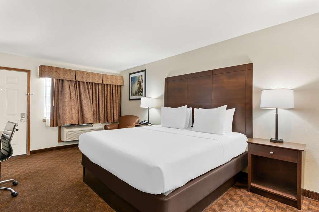 Best Western George West Executive Inn Oda fotoğraf