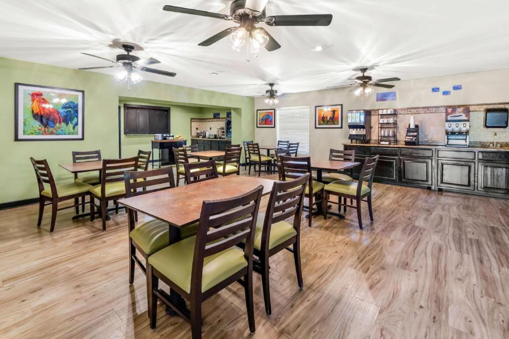 Best Western George West Executive Inn Dış mekan fotoğraf