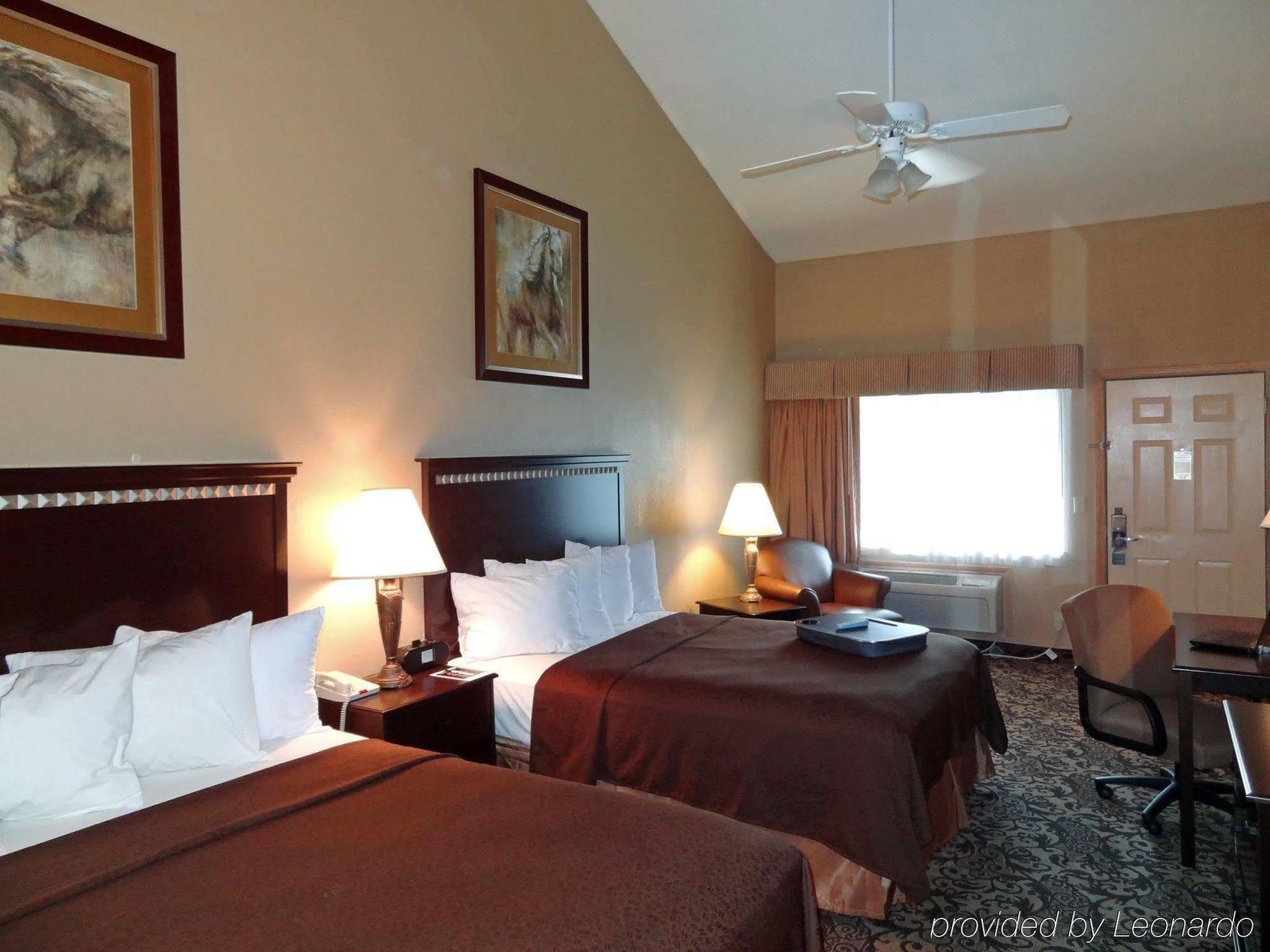 Best Western George West Executive Inn Dış mekan fotoğraf